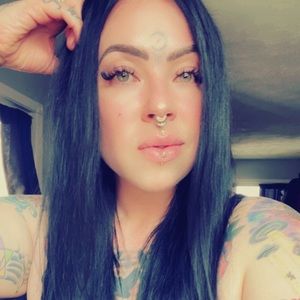 Meet your Posher, Molly